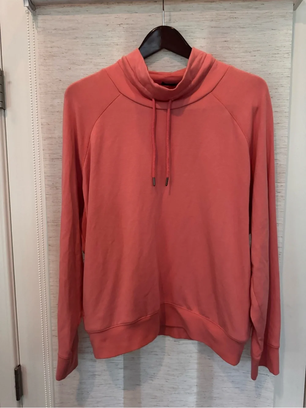 J.Crew Coral Pink Raglan Funnel Neck Pullover Sweatshirt - Large
